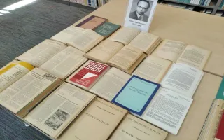 Publikacje prof. Szyi Bronsztejna w zbiorach CBS