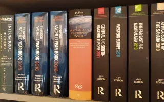 The Statesman's Yearbook jest dostępny w czytelni CBS