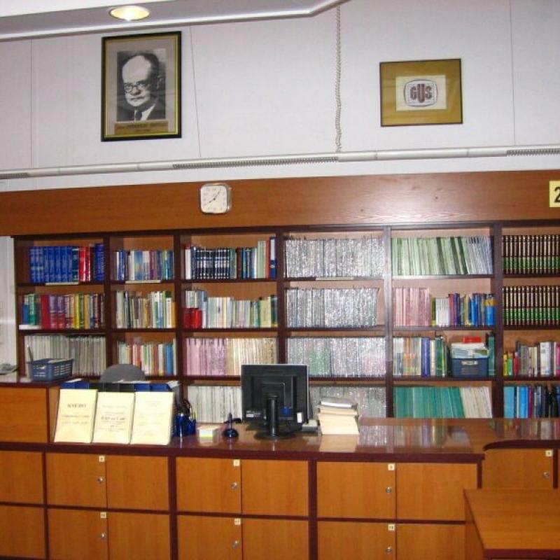 Powiększ obraz: Poprzednia czytelnia