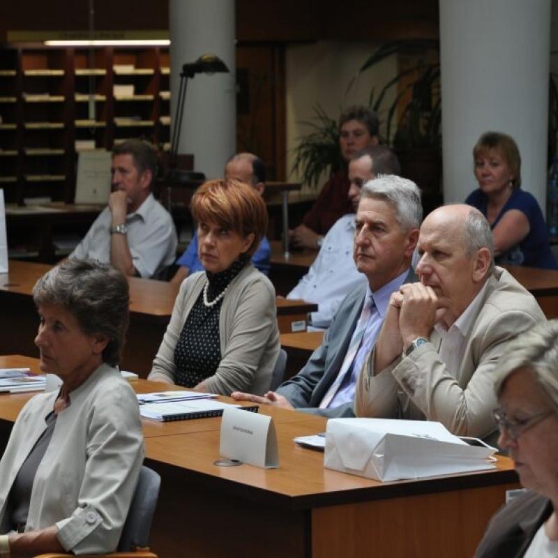 Powiększ obraz: Zaproszeni goście z GUS i SBP