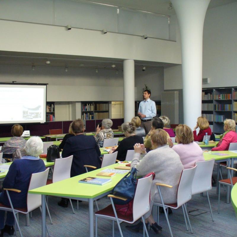 Powiększ obraz: 29.10.2018 Spotkanie ze słuchaczami Uniwersytetu Otwartego Trzeciego Wieku