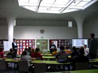 Powiększ obraz: Lekcja biblioteczna dla uczniów - 16 października 2019