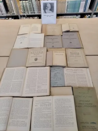 Powiększ obraz: Publikacje prof. Zygmunta Limanowskiego w zbiorach Centralnej Biblioteki Statystycznej