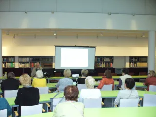 Powiększ obraz: Seminarium dla słuchaczy Uniwersytetu Otwartego Trzeciego Wieku