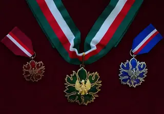 Powiększ obraz: Medale Gloria Artis